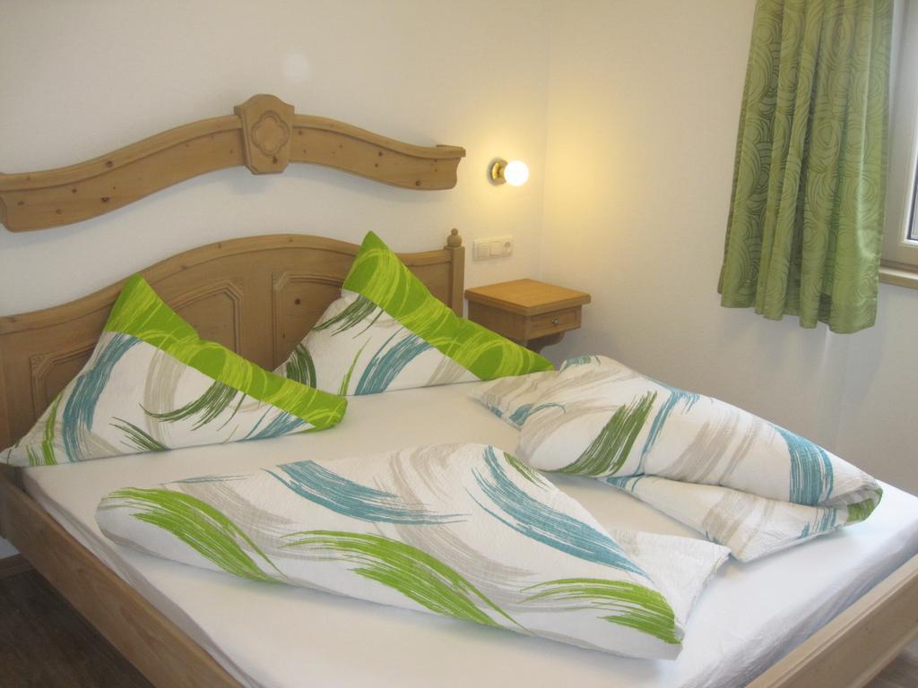 Haus Schennach Apartment ไมย์อาโฮเฟิน ห้อง รูปภาพ