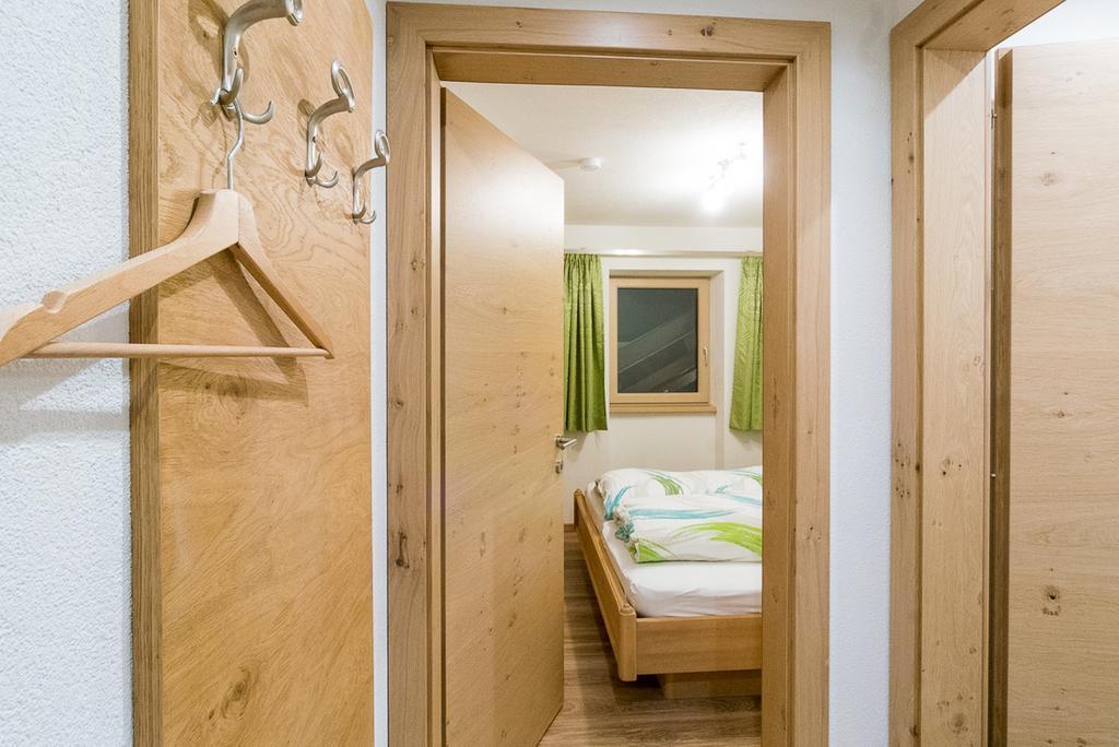 Haus Schennach Apartment ไมย์อาโฮเฟิน ห้อง รูปภาพ