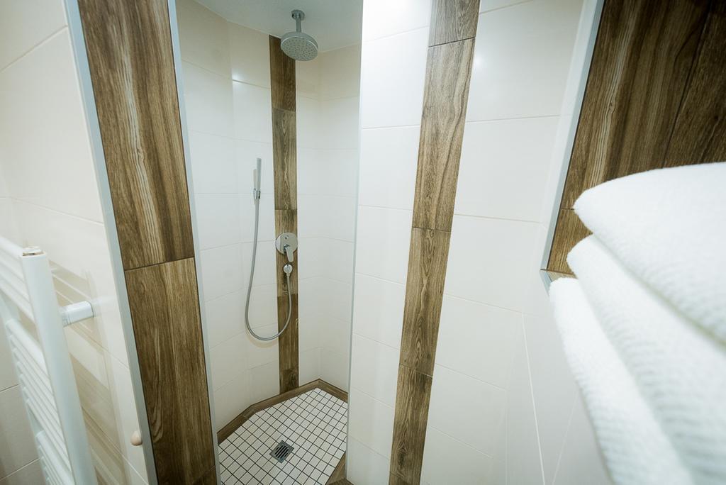 Haus Schennach Apartment ไมย์อาโฮเฟิน ภายนอก รูปภาพ